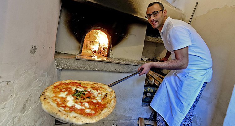 Italy UNESCO Pizza