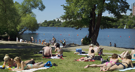 Badvattnet på svenska badplatser är renare än på länge. Foto: Claudio Bresciani/Scanpix.