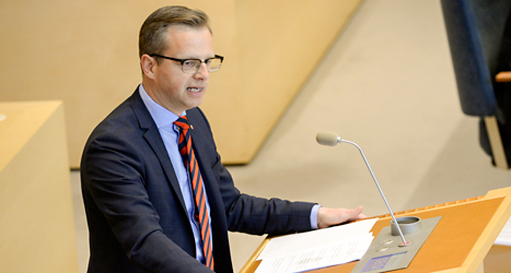 Mikael Damberg pratade för Socialdemokraterna i stället för partiets ledare Stefan Löfven. Foto: TT