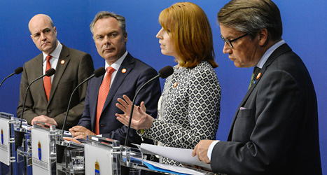 Fredrik Reinfeldt, Jan Björklund, Annie Lööf och Göran Hägglund är ledare för de fyra partierna i regeringen. Foto: TT