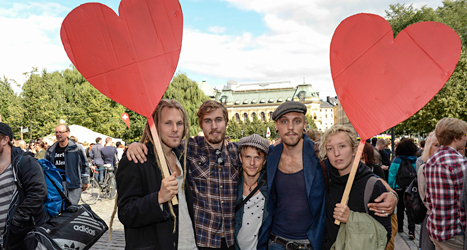 Folk i Stockholm demonstrerade mot nazisterna i Svenskarnas parti.
Maja Suslin/TT.