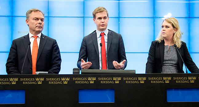 Jan Björklund i Folkpartiet, Gustav Fridolin i Miljöpartiet och Lena Hallengren i Socialdemokraterna