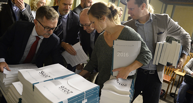 Reportrar med budgeten