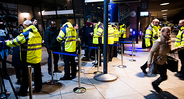 Id-kontroll på Kastrup i Danmark.