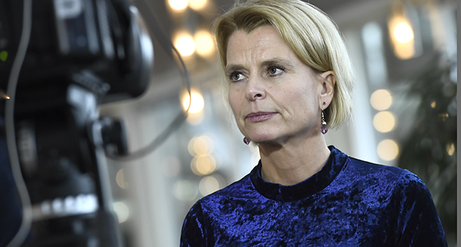 Åsa Regnér.