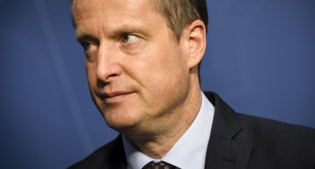Anders Ygeman i halvprofil.