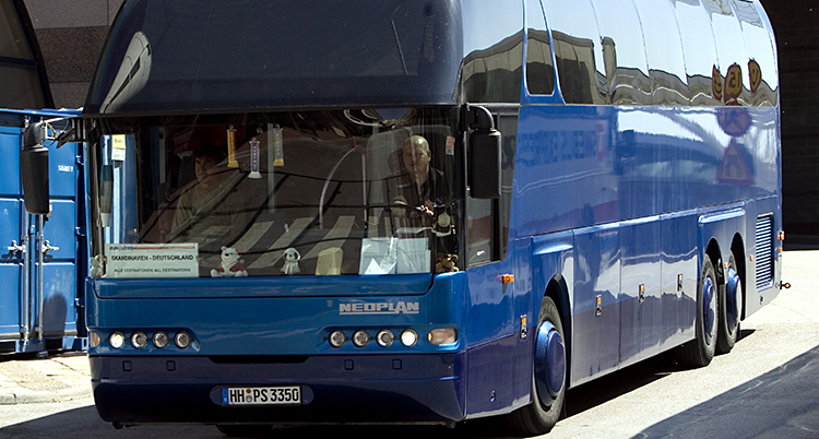 En buss