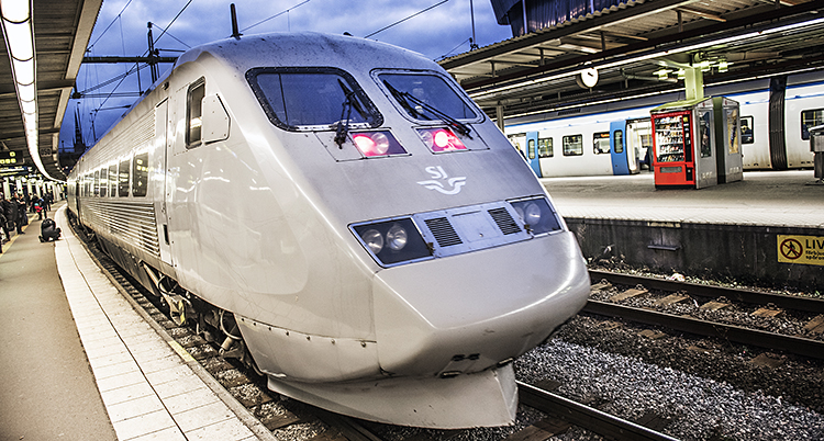 Ett tåg på Stockholms central.