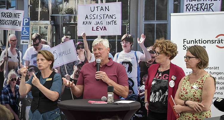 Lars Ohly med organisationen Funktionsrätt Sverige.