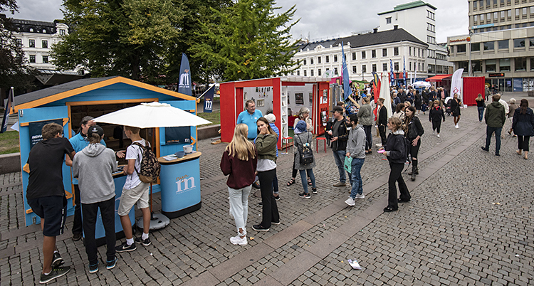 Valstugor på Gustav Adolfs torg i Malmö.