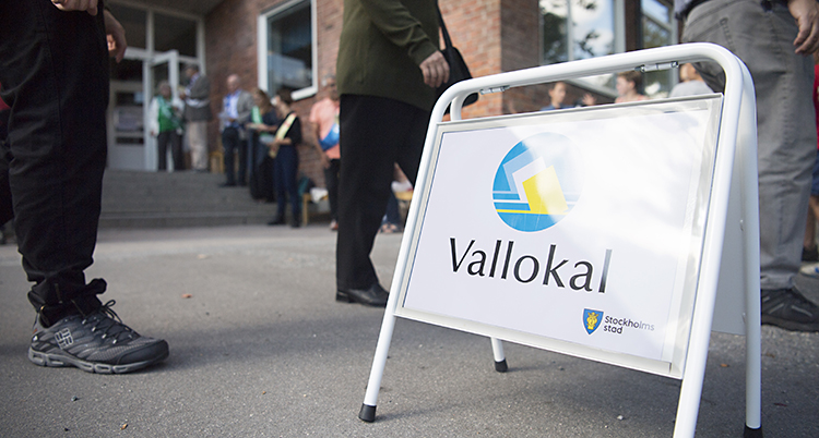En skylt vid en vallokal.