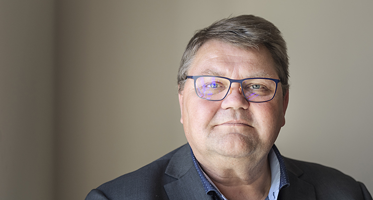 Peter Lundgren.