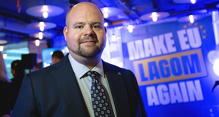 Peter Kullgren