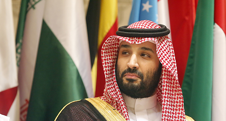 Ett porträtt på Mohammed bin Salman som tittar åt sidan och ser lite sur ut.