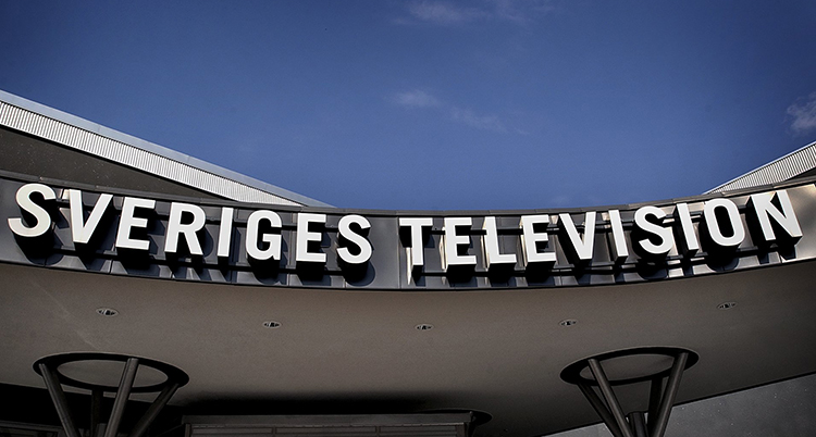 En skyld där det står Sveriges television.