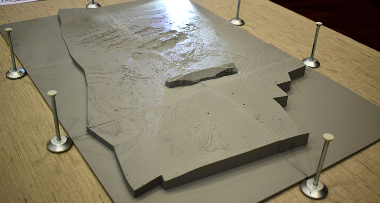 En 3d-modell av fartyget Estonia och havets botten.