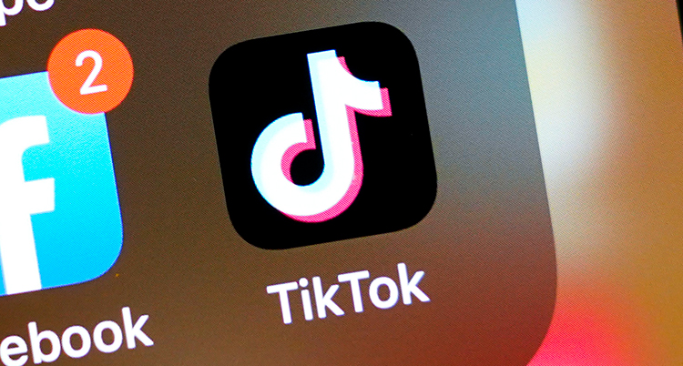 Appen fotad på en mobil.
