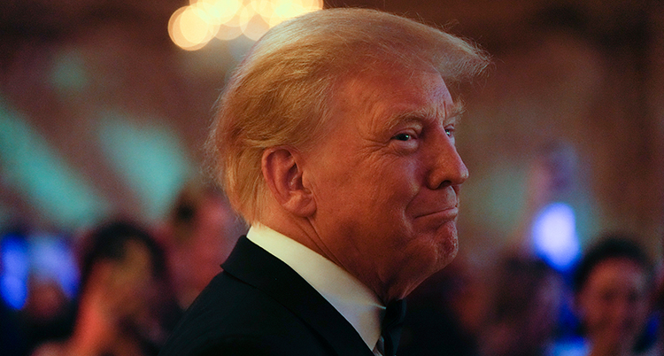 Profil på Donald Trump.