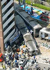 Många människor dog eller skadades i tågolyckan i Japan. Foto: Pressens Bild