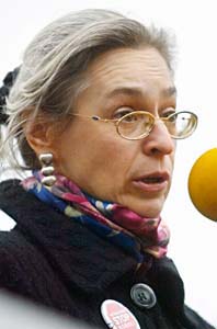 Anna Politkovskaja vågade skriva om kriget i Tjetjenien. Foto: Grigory Tambulov/Scanpix