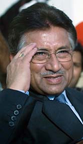 Pervez Musharraf slutar som president i Pakistan. Foto: Emilio Morenatti/Scanpix