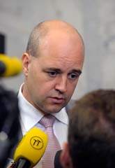 Statsminister Fredrik Reinfeldt berättade att FRA-lagen ska ändras. Foto: Fredrik Sandberg/Scanpix