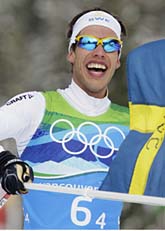 Sverige vann OS-guld i skidstafetten. Foto: Scanpix