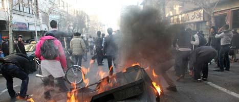 Det blev under demonstrationerna i Teheran. Foto: AP/Scanpix