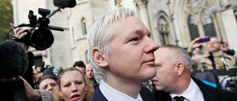 Julian Assange kan tvingas till Sverige för att vara med på en rättegång. Foto: Scanpix