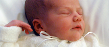 Estelle döps den 22 maj. Foto: Kungahuset.se