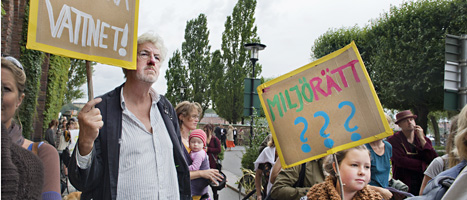 Demonstranter vill stoppa ett nytt kalkbrott på Gotland. Foto: Karl Melander/Scanpix.