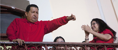 Hugo Chavez får fortsätta som president i Venezuela. Foto: Rodrigo Abd/Scanpix.