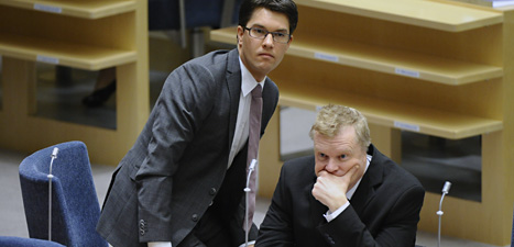 Sverigedemokraten Lars Isovaara tillsammans med partiledaren Jimmie Åkesson. Foto: Claudio Bresciani/Scanpix.