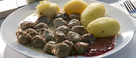 Ikea har slutat sälja köttbullar i sina restauranger i 24 länder.Foto: Heiko Junge/Scanpix.