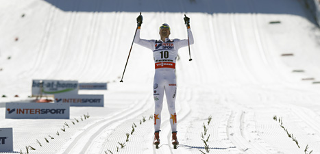 Johan Olsson blev hela Sveriges hjälte i söndags. Han vann femmilen i skid-VM efter ett riktigt bragdlopp. Foto: Lise Åserud/Scanpix.