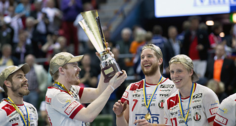 Magnus Persson och Drott jublar över SM-guldet i handboll. Foto: Björn Larsson Rosvall/Scanpix