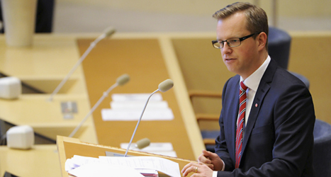 Mikael Damberg är socialdemokraternas ledare i riksdagen. 
Han missade på torsdagen en viktig röstning i riksdagen.
Foto: Erik Mårtensson/TT.