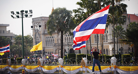 Protesterna mot regeringen i Thailand fortsätter. Foto: Vincent Tian/TT