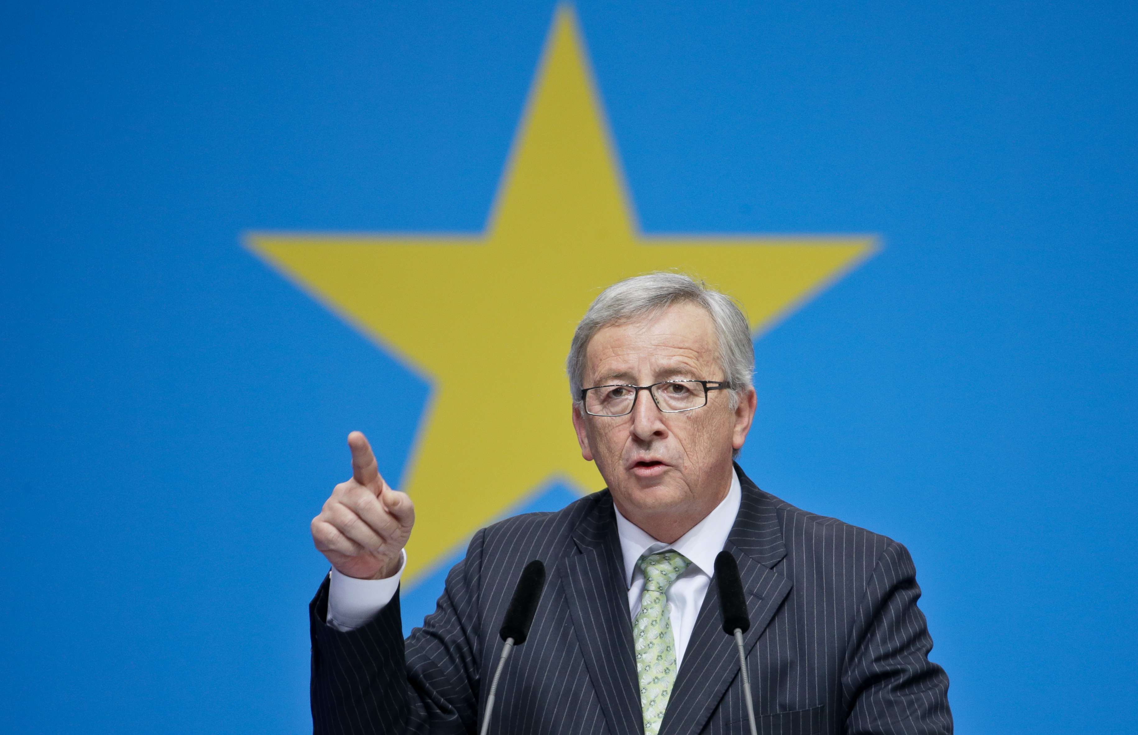 Europeiska Folkpartiet EPP fick flest röster i EU-valet. 
EPPs Jean-Claude Juncker blir troligen ordförande i EU-kommissionen.