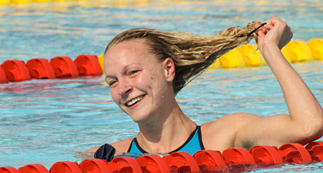 Sara Sjöström vann fem guld och slog världsrekord.
Foto: Jens Bornemann/TT.