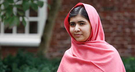 17-åriga Malala Yousafzai får Nobels fredspris. Foto: TT