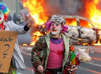 Demonstranter i Frankfurt