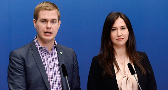 Utbildningsminister Gustav Fridolin och gymnasieminister Aida Hadzialic