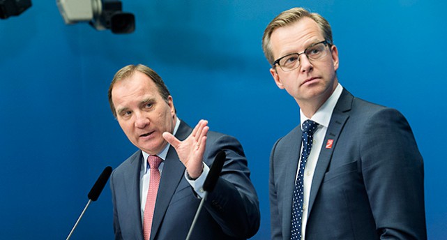 Statsminister Stefan Löfven och näringsminister Mikael Damberg