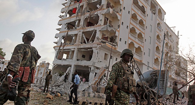 En bomb sprängdes vid hotellet i Somalia