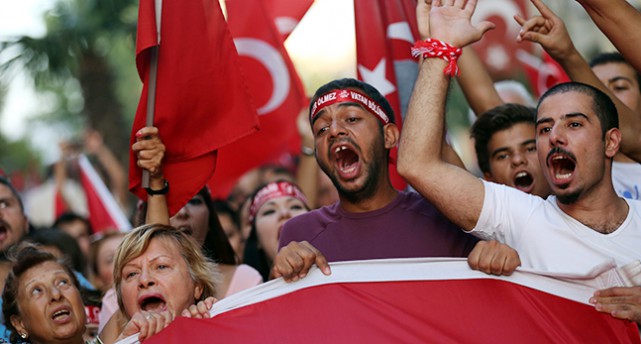 Demonstration mot PKK.