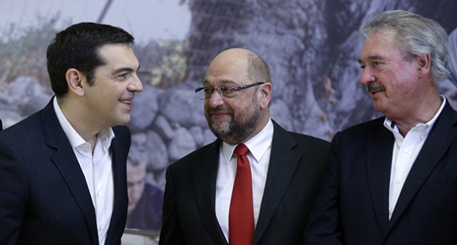Greklands ledare Alexis Tsipras , ledaren för EUs parlament, Martin Schulz och Luxemburgs utrikesminister Jean Asselborn.
