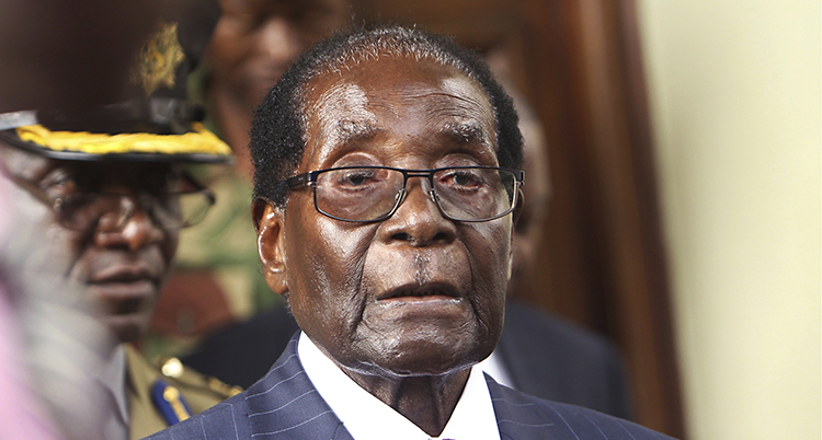 En närbild på Robert Mugabe.