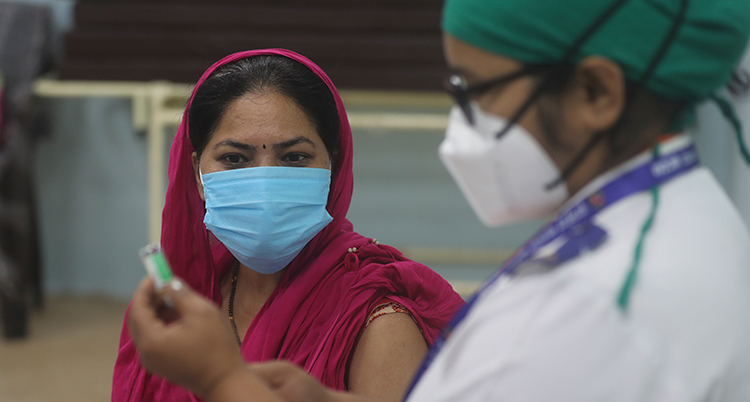 India Virus Outbreak Vaccine