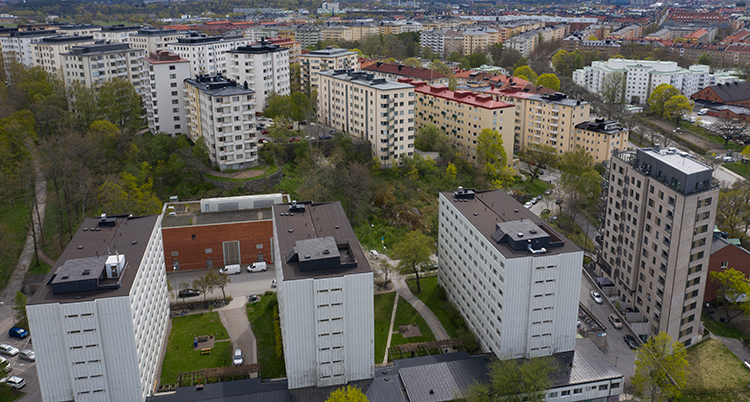 En fygbild över ett bostadsområde.